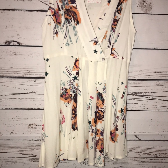 Free People Sleeveless Blouse - Picture 4 of 6